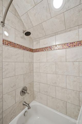 10260 Pendery Drive, Montgomery, OH 45242