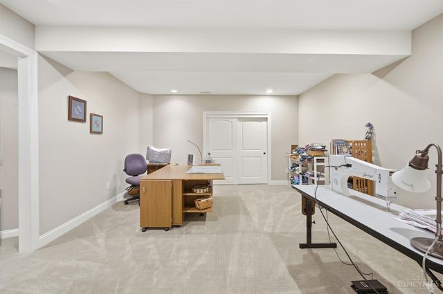 10260 Pendery Drive, Montgomery, OH 45242