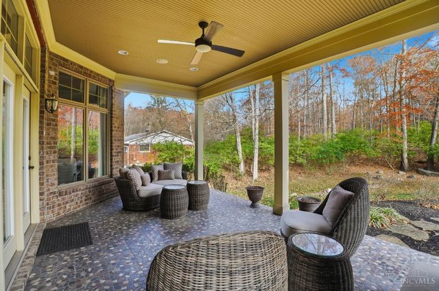 10260 Pendery Drive, Montgomery, OH 45242