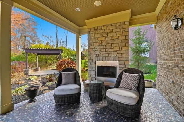 10260 Pendery Drive, Montgomery, OH 45242