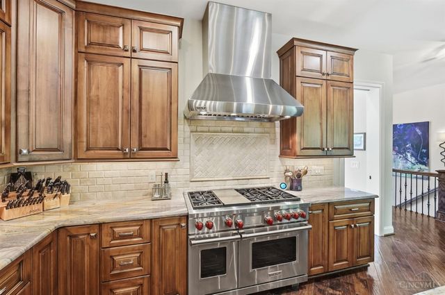 10260 Pendery Drive, Montgomery, OH 45242