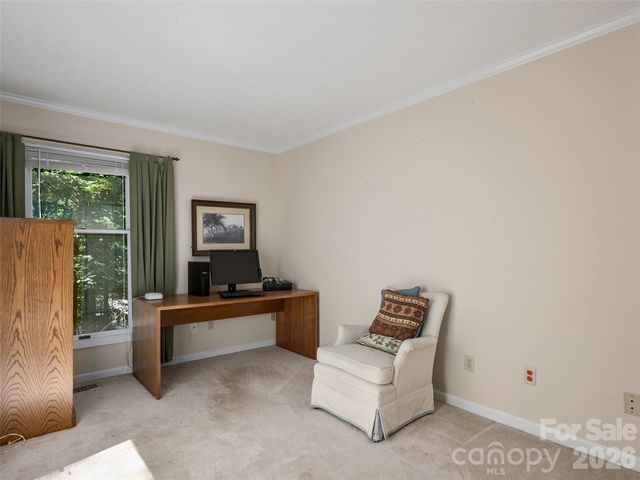 440 Sondley Woods Place, Asheville, NC 28805