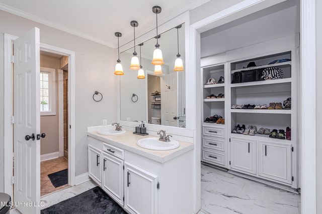 28 Deerfield Drive, Madison, MS 39110