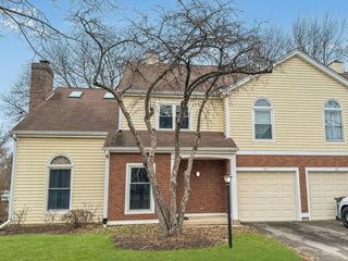 58 S Stonington Drive 104, Palatine, IL 60074