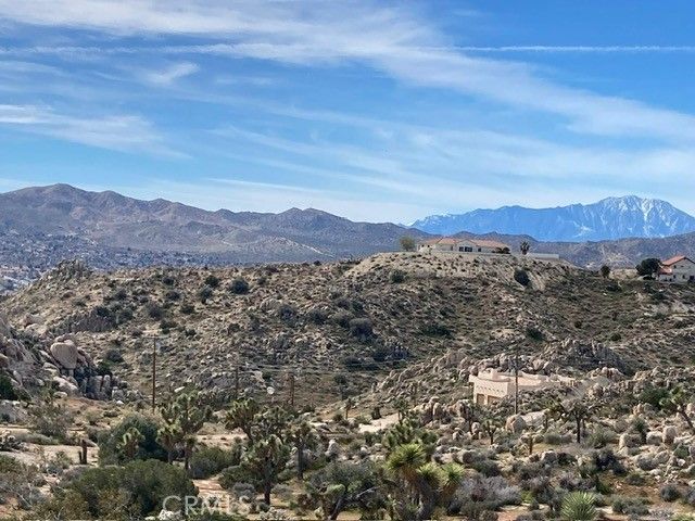 57296 Manzanita, Yucca Valley, CA 92284