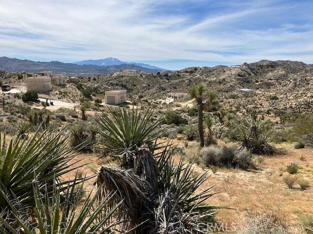 57296 Manzanita, Yucca Valley, CA 92284