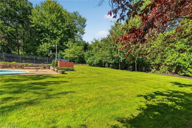 6145 Pebble Beach Court, Canfield, OH 44406