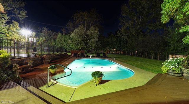 6145 Pebble Beach Court, Canfield, OH 44406