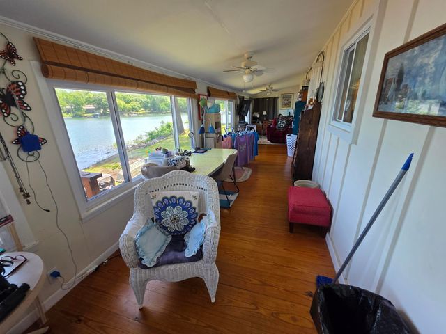14 W Lake Estates Circle, Cherokee Village, AR 72529