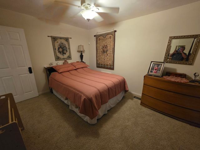 14 W Lake Estates Circle, Cherokee Village, AR 72529