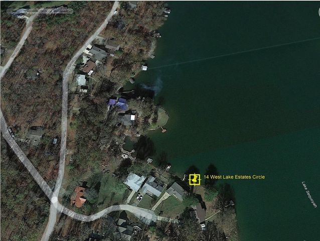 14 W Lake Estates Circle, Cherokee Village, AR 72529