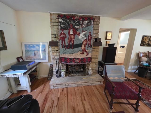 14 W Lake Estates Circle, Cherokee Village, AR 72529