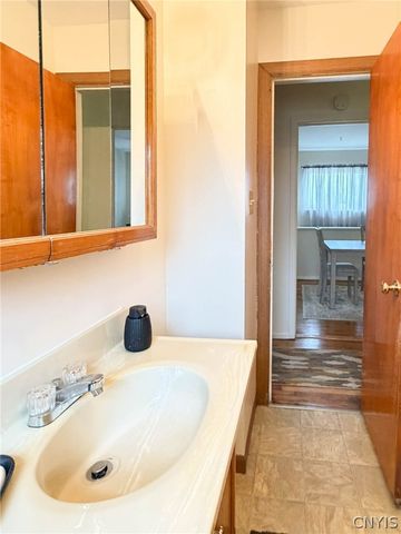 450 Lee Boulevard, Utica, NY 13502