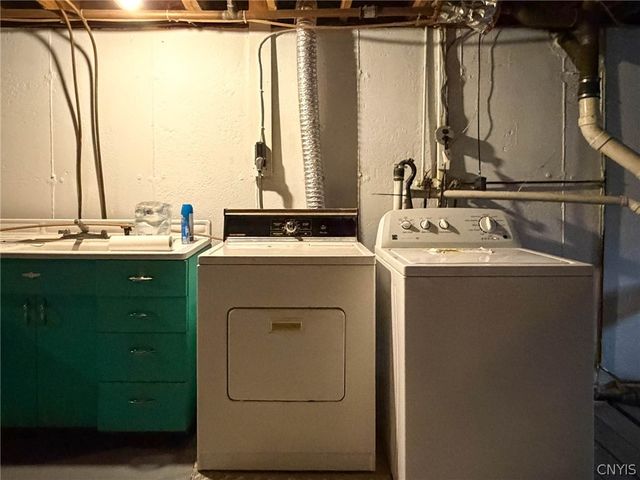 450 Lee Boulevard, Utica, NY 13502