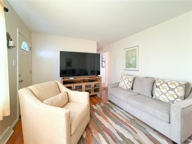 450 Lee Boulevard, Utica, NY 13502