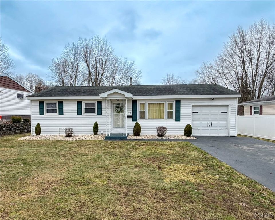 450 Lee Boulevard, Utica, NY 13502