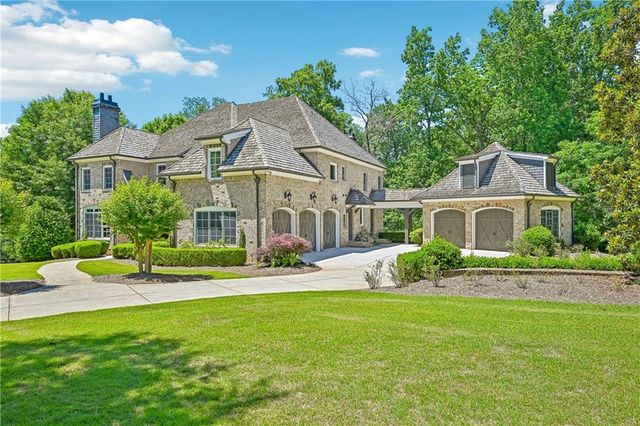 880 Crabapple Hill, Alpharetta, GA 30004
