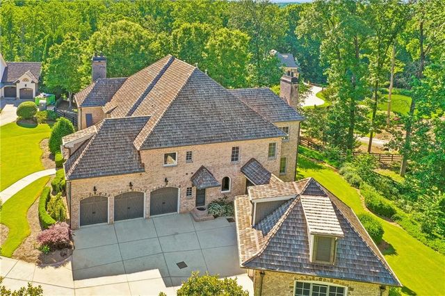 880 Crabapple Hill, Alpharetta, GA 30004