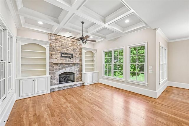 880 Crabapple Hill, Alpharetta, GA 30004
