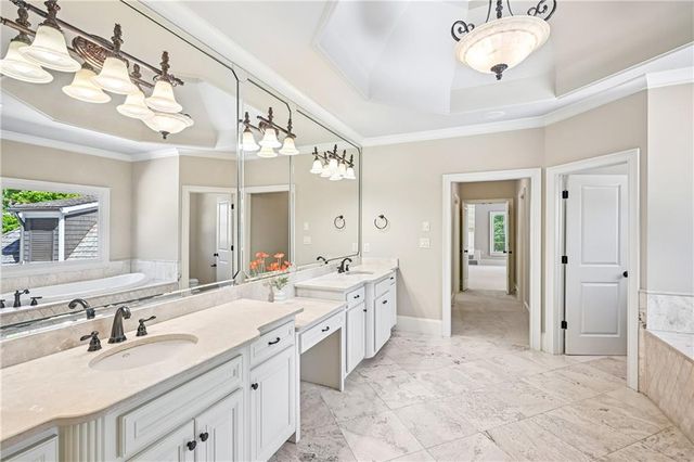 880 Crabapple Hill, Alpharetta, GA 30004