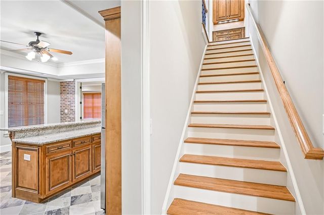 880 Crabapple Hill, Alpharetta, GA 30004