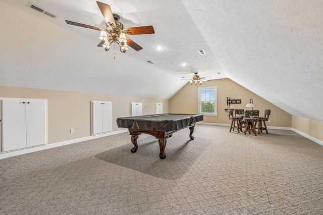335 Hankins Ln, Hartsville, TN 37074