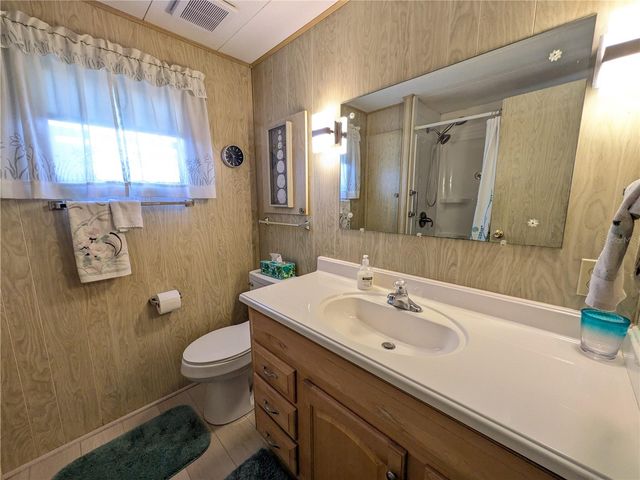 215 WILLOW OAK LANE, Sarasota, FL 34237