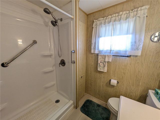 215 WILLOW OAK LANE, Sarasota, FL 34237