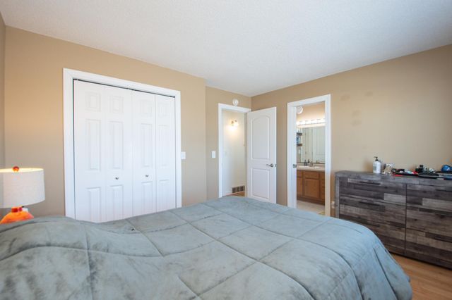 3023 33rd Street S, Moorhead, MN 56560