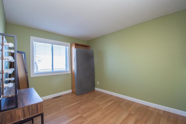 3023 33rd Street S, Moorhead, MN 56560