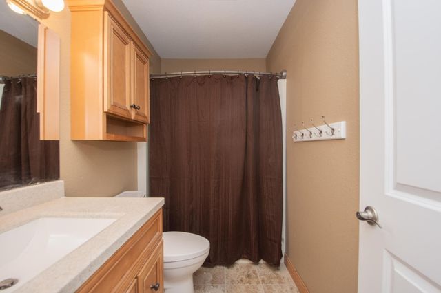 3023 33rd Street S, Moorhead, MN 56560