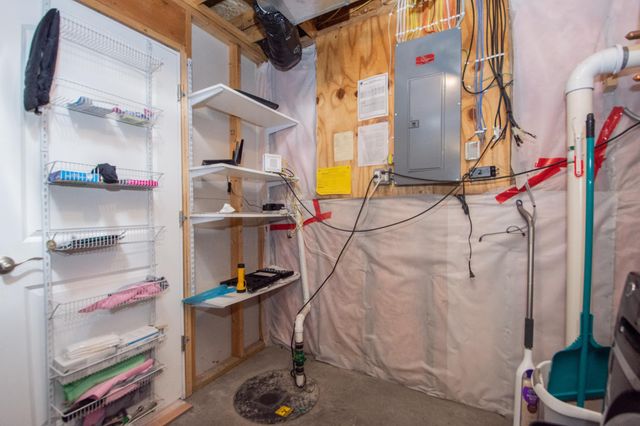 3023 33rd Street S, Moorhead, MN 56560