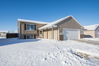 3023 33rd Street S, Moorhead, MN 56560