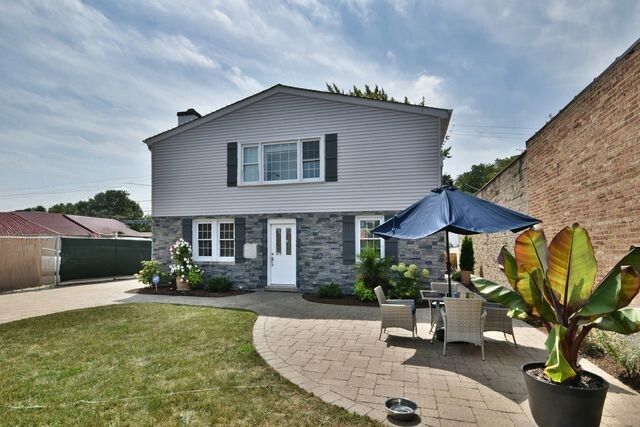 8211 W Grand Avenue, River Grove, IL 60171