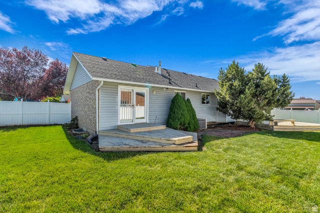 1433 N 1250 E, Lehi, UT 84043