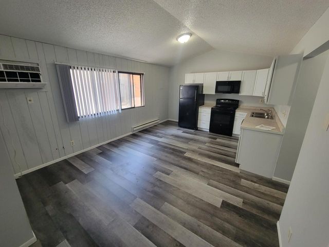 514 10th STREET N, La Crosse, WI 54601