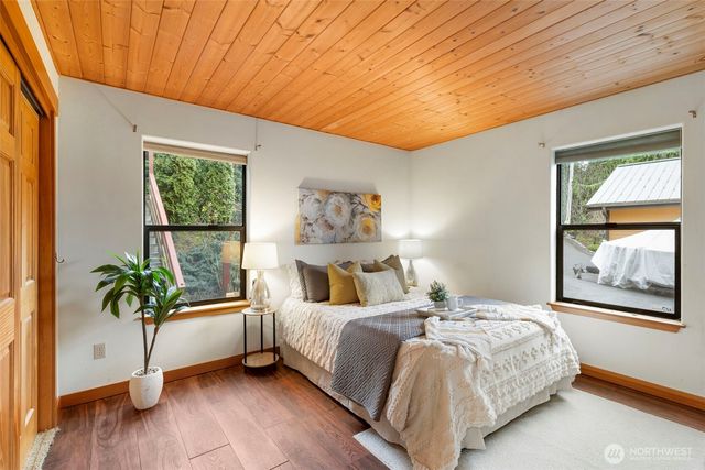 11990 Seabeck HWY NW, Seabeck, WA 98380