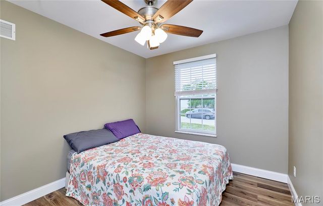 206 Cherrywood Parc Drive, O'fallon, MO 63368