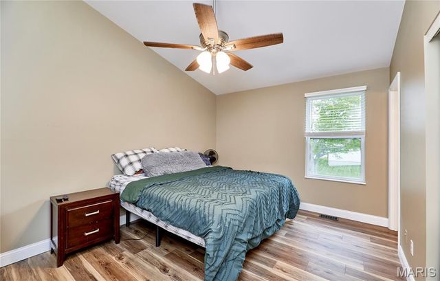 206 Cherrywood Parc Drive, O'fallon, MO 63368