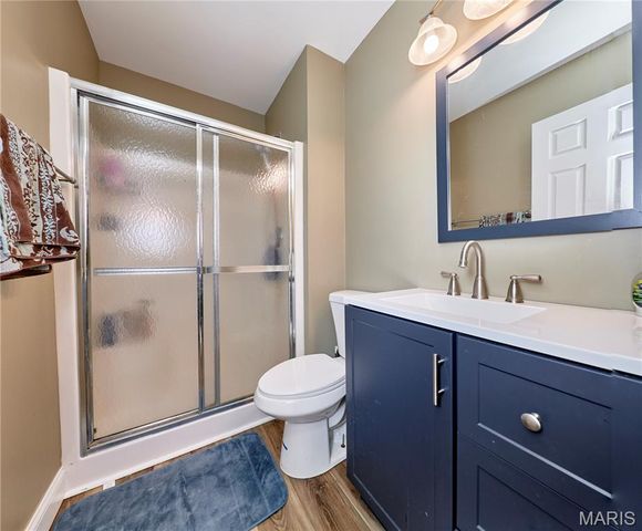 206 Cherrywood Parc Drive, O'fallon, MO 63368