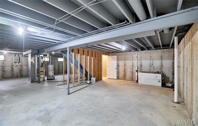 206 Cherrywood Parc Drive, O'fallon, MO 63368