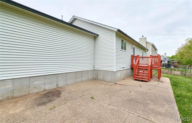 206 Cherrywood Parc Drive, O'fallon, MO 63368