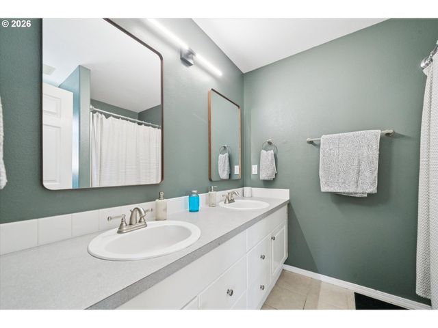 20615 Sw GRACIE St, Beaverton, OR 97006