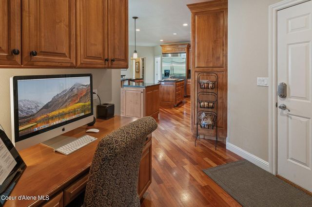 5336 E SHIRE LN, Hayden, ID 83835