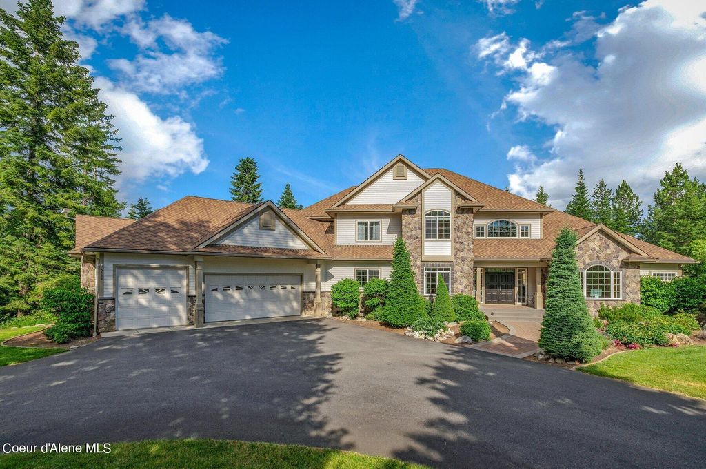5336 E SHIRE LN, Hayden, ID 83835