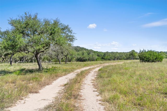 Tract 12 LewDele LN, Blanco, TX 78671