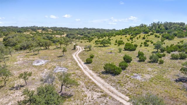Tract 12 LewDele LN, Blanco, TX 78671