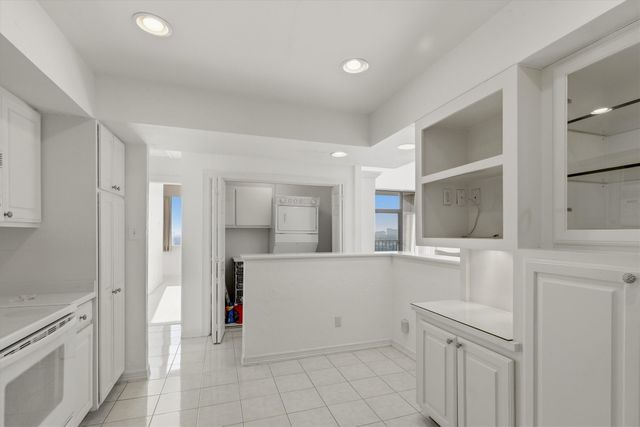 5200 Keller Springs Road 1315, Dallas, TX 75248