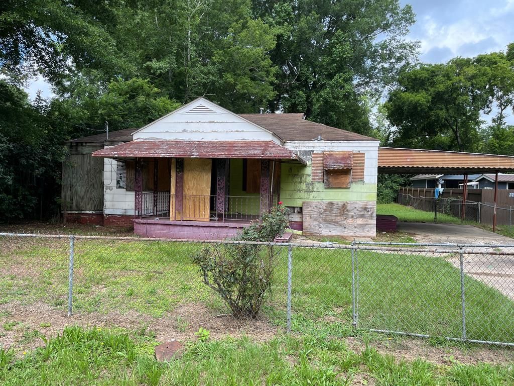 2417 Manning Avenue, Columbus, GA 31903