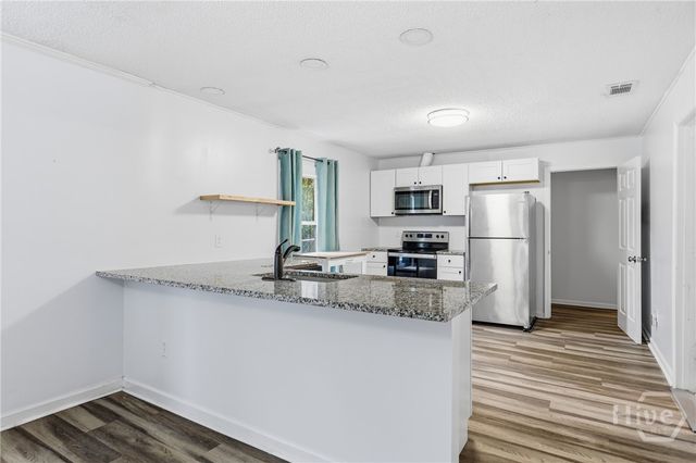 3214 Hazel Street, Savannah, GA 31404